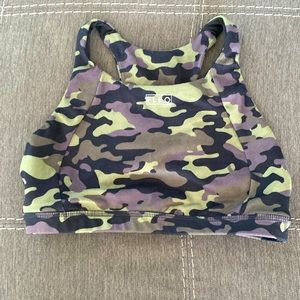 Fleo Jourdain Grapeseed Camo Sports Bra